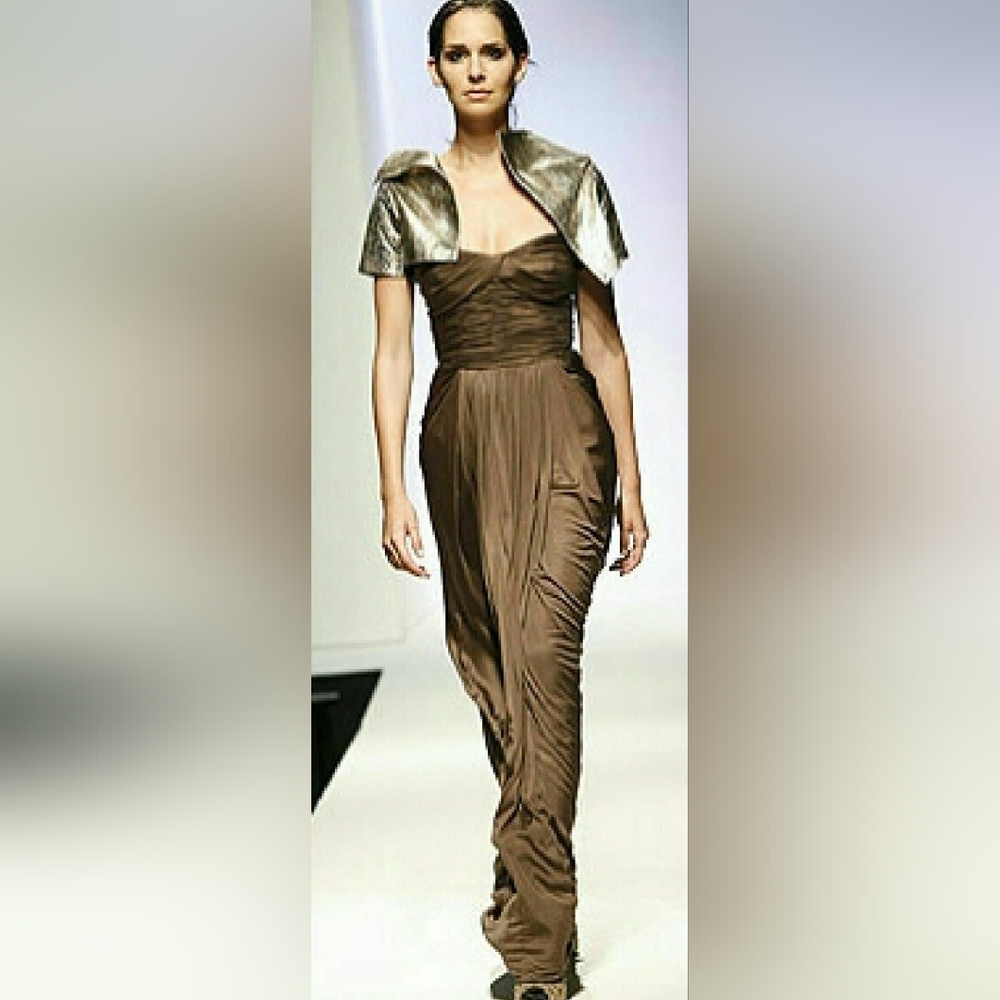 $3850 NWT OSCAR DE LA RENTA SILK LONG BROWN RUNWAY GOWN US 10